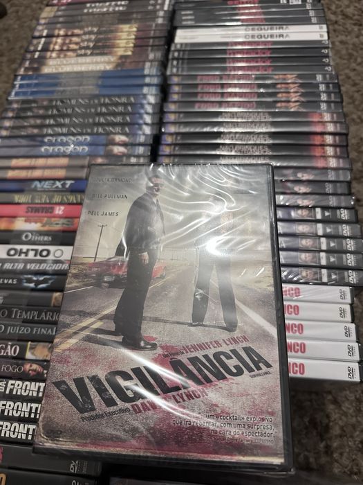 Lote com 120 Dvd