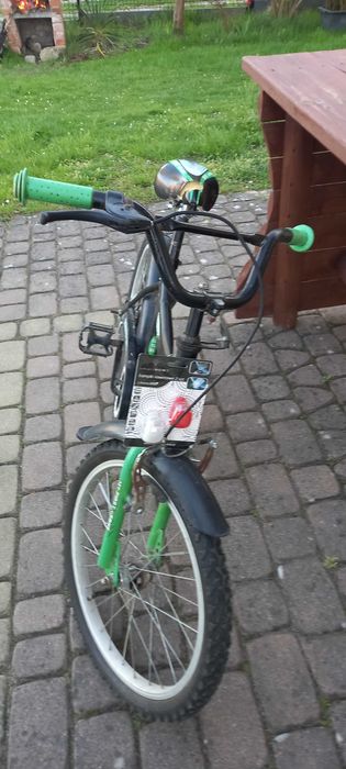 Rowerek typu BMX dla dziecka, koło 20 cali
