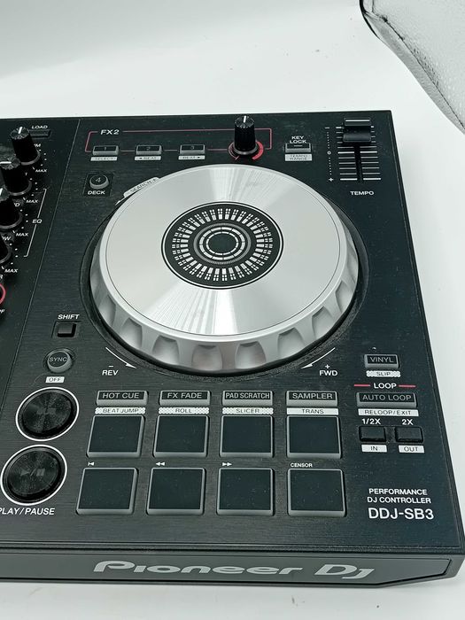 Konsola Pioneer DJ DDJ-SB3
