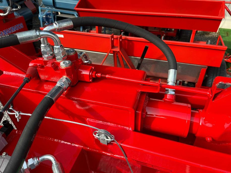 Rachador de lenha 25T c/ Radiador e Plataforma elevatória NOVO