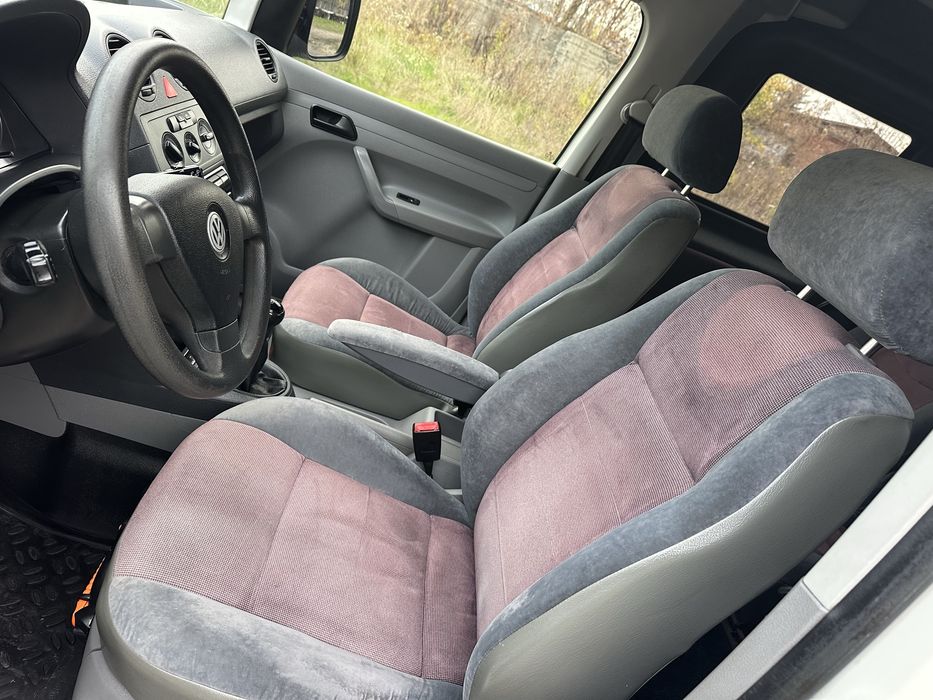 Продам Volkswagen Caddy 1.9 ПАССАЖИР