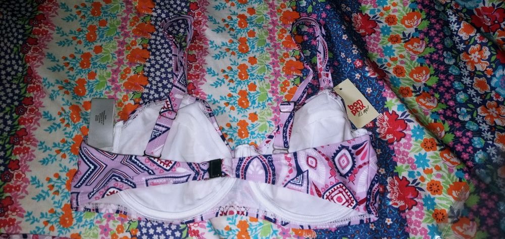 Stroj rozmiar 38 miseczka 75c