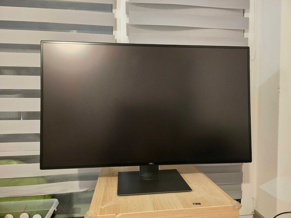 Monitor 43 cale Dell U4320Q 4K