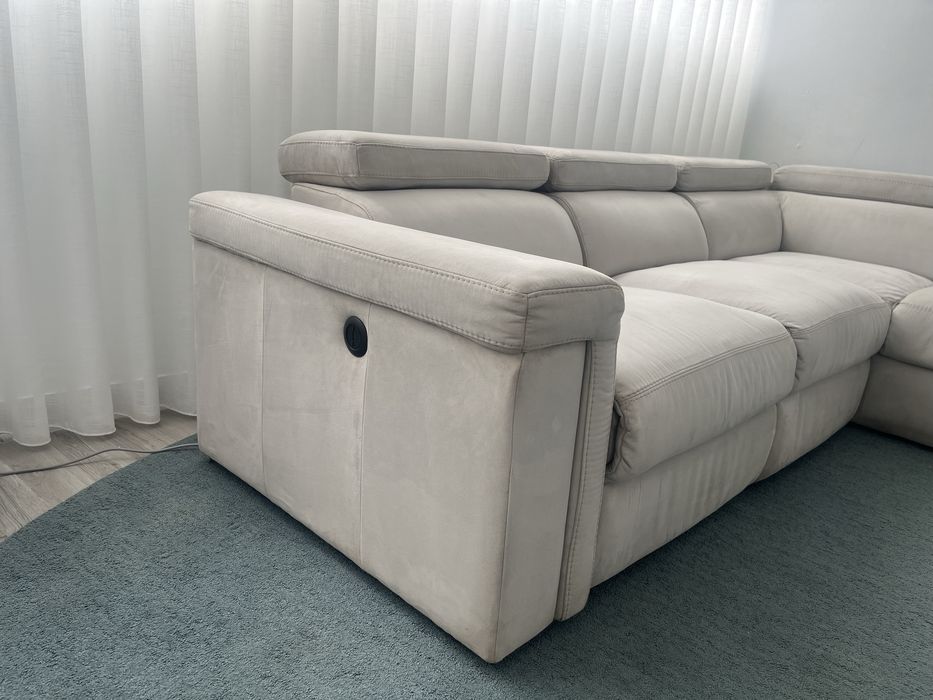 Sofa com box e acento extensivel