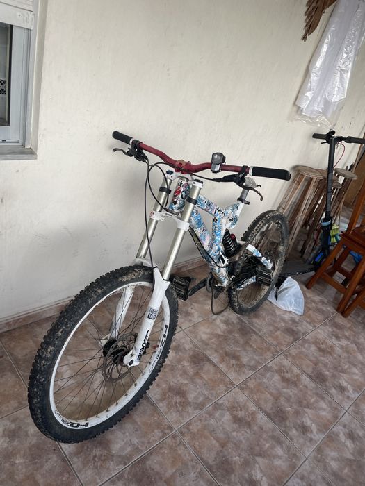 Troco por kukurin g2 com menos de 200 km