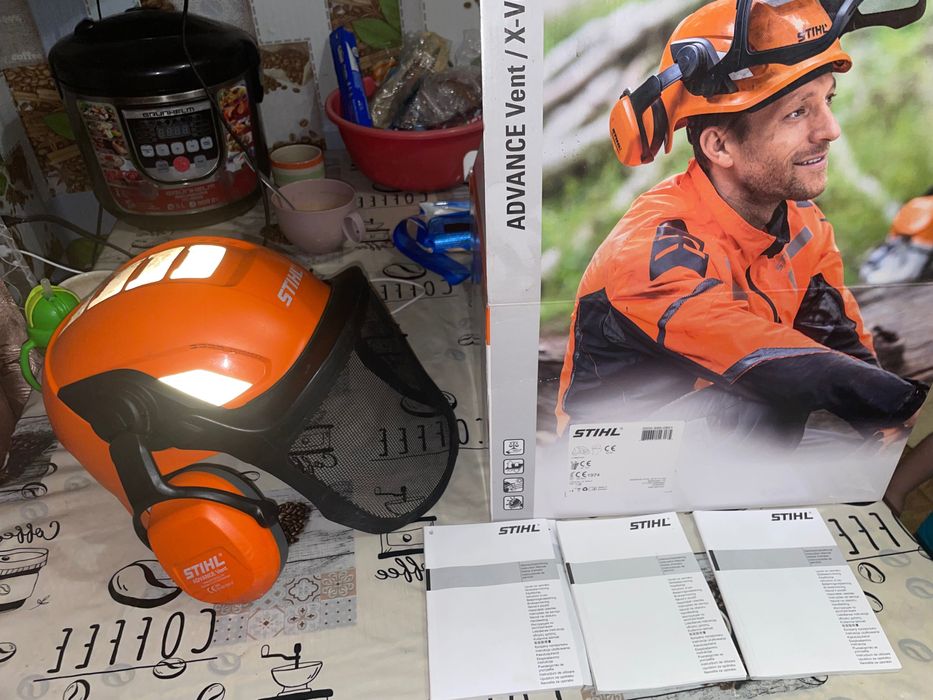 Шолом захисний з навушниками Stihl