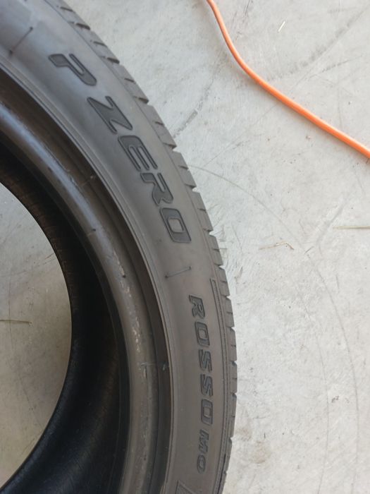 2 pneus 245 40 r17 Pirelli