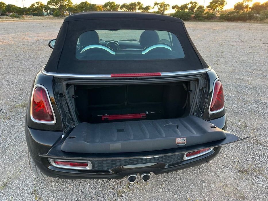MINI Cabrio Cooper SD515399484567070727