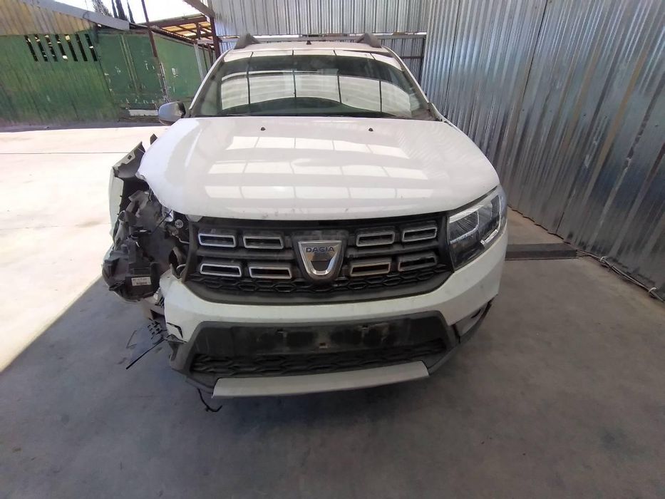 Farol De Nevoeiro Esquerdo Dacia Sandero Ii