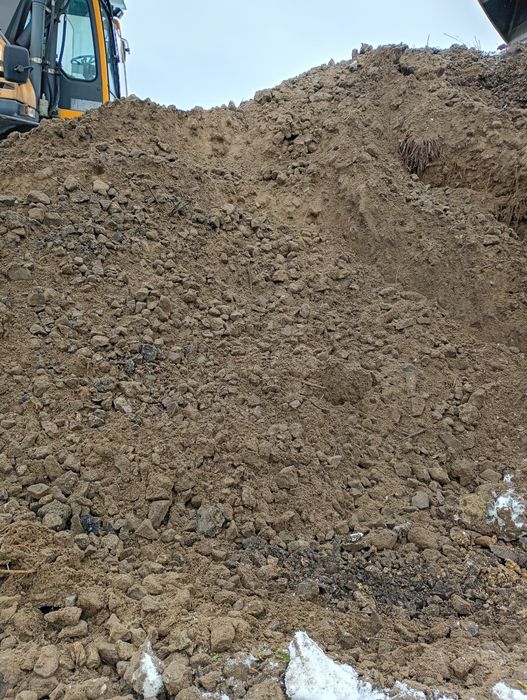 Kruszywo,piasek,kamień drogowy,,pospółka,piach zasypowy,tłuczen grys