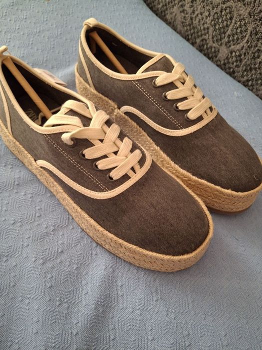 Кеды, кроссовки, мокасины ZARA