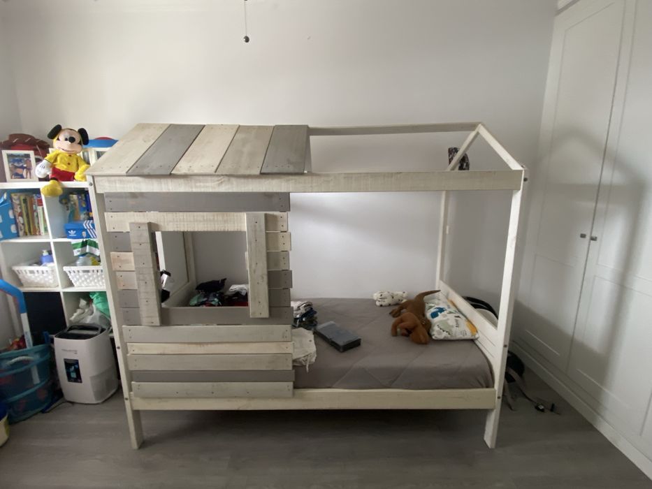Cama de criança Casa