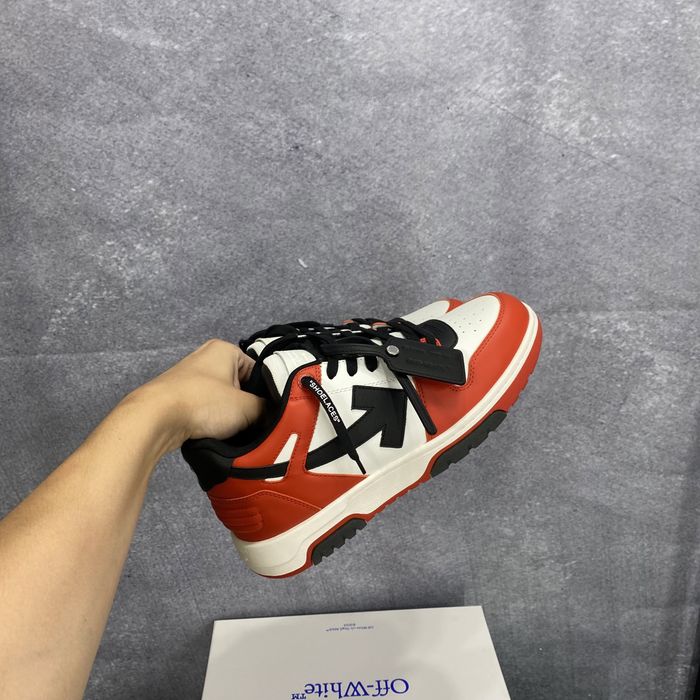 Off-White Out Of Office Chicago