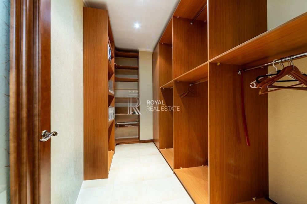 Оренда Квартира 3к 140м2 Центр Балкон Гардероб Укриття Метро