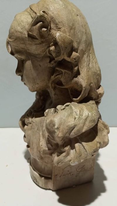 Bustos escultura Teixeira Lopes