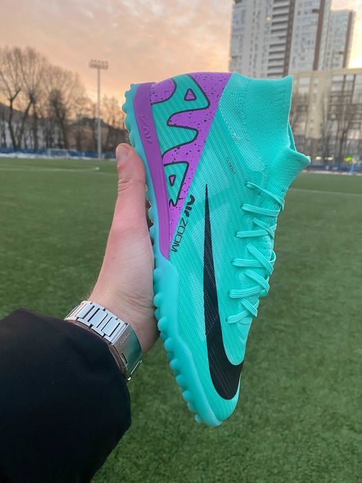 ЗНИЖКА! Сороконожки Nike Air Zoom Mercurial Superfly 9 TF найки: 2 380 ...