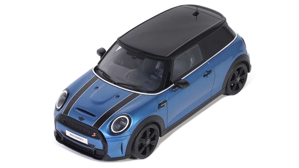 Model 1:18 Otto Mini Cooper S 2021 blue (OT982)