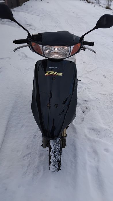 Хонда діо zx 35+ є доставка: 350 $ - Мопеди / скутери Івано