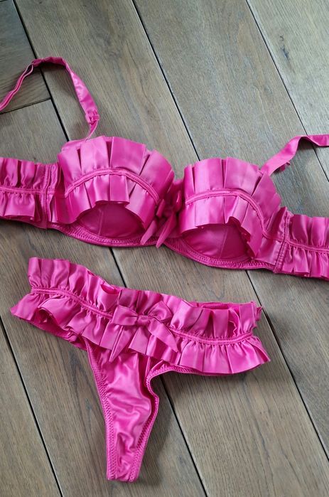 Victoria Secret rozowy komplet push up 75b