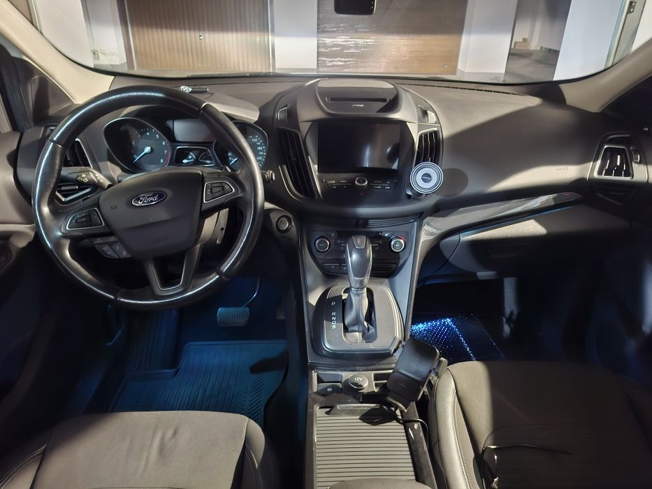 Sprzedam  Ford  Kuga