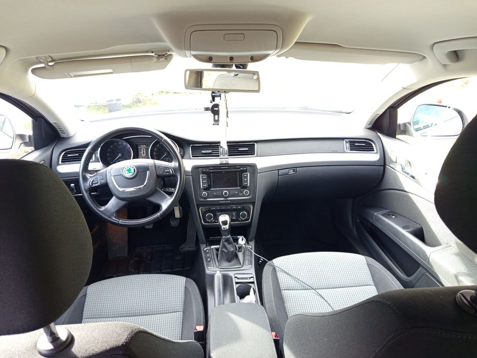 Skoda SuperB ll 2012 1.6 TDI Kombii