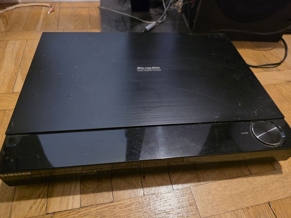 Kino domowe Samsung -kolumny, subufer, odtwarzacz blue-ray