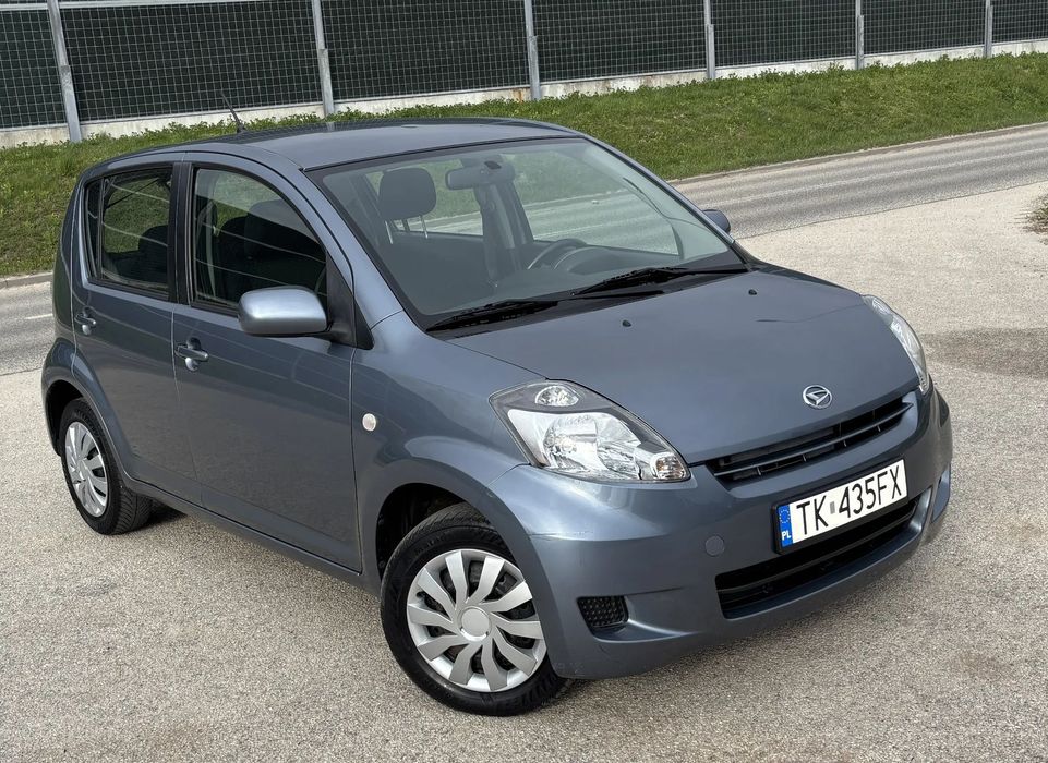 Daihatsu Sirion JAK NOWY Bezwypadkowy, Mały Przebieg  Oryginalny lakier