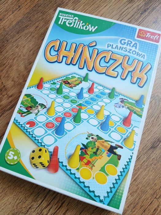 Gra planszowa chińczyk rodzina treflików