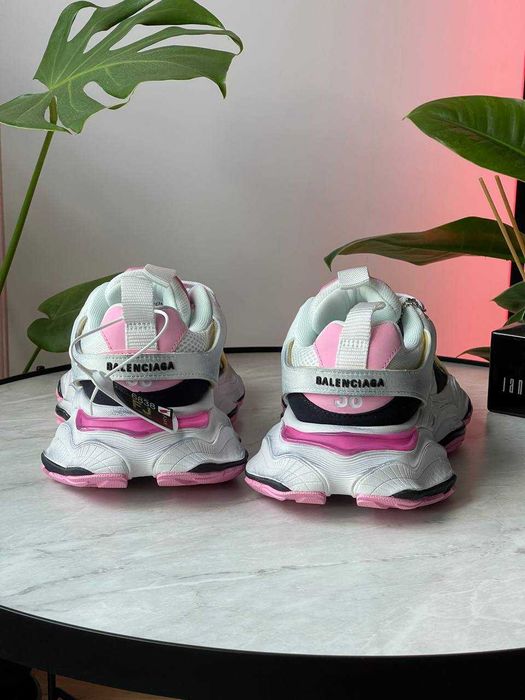 BALENCIAGA Cargoスニーカー 41 グレー/ピンク BALENCIAGA Cargoスニーカー 41 グレー/ピンク