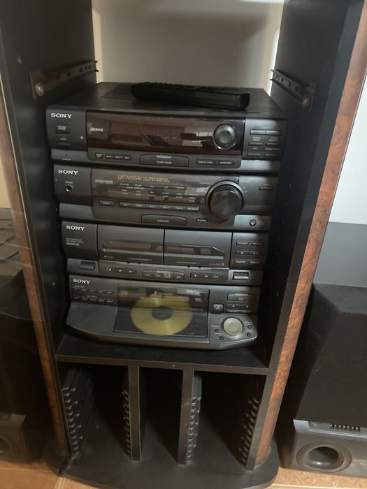 Sistema de Som Sony com Colunas e Subwoofer