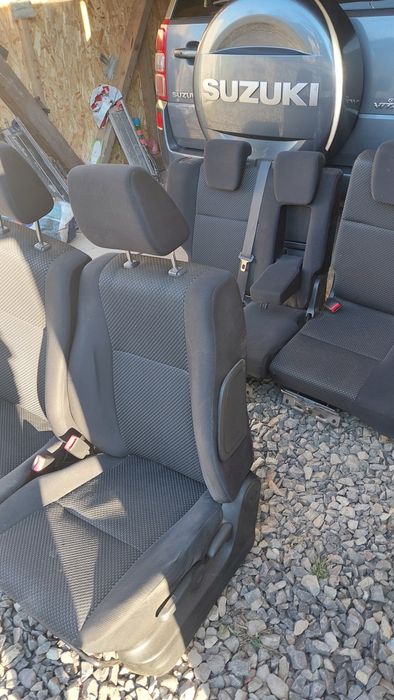 Сидіння в гарному стані