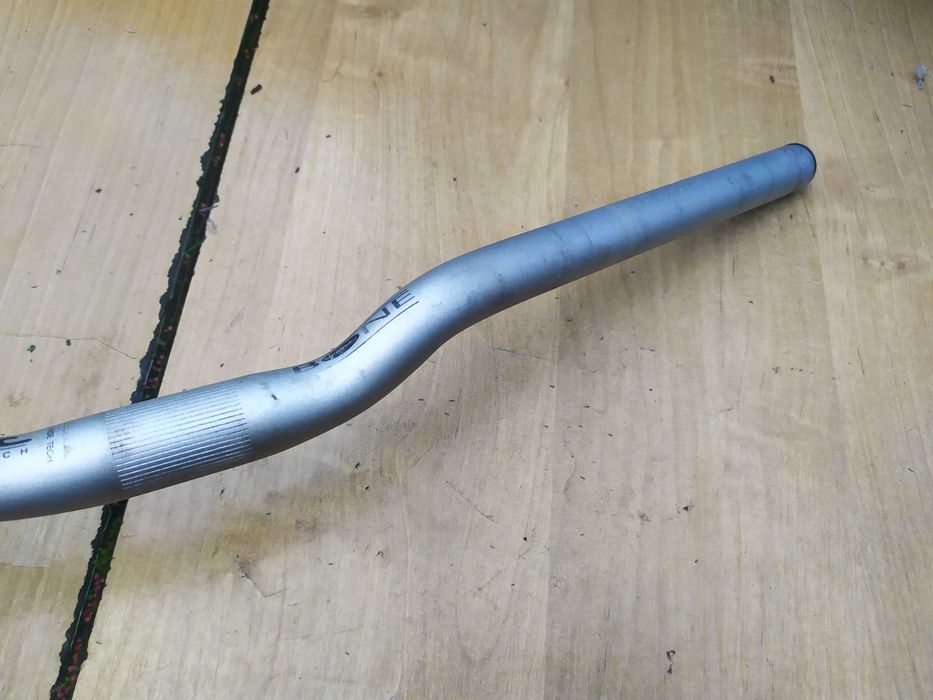 Corratec BONE kierownica Aluminiowa 25,4x 580mm Srebrna Polecam