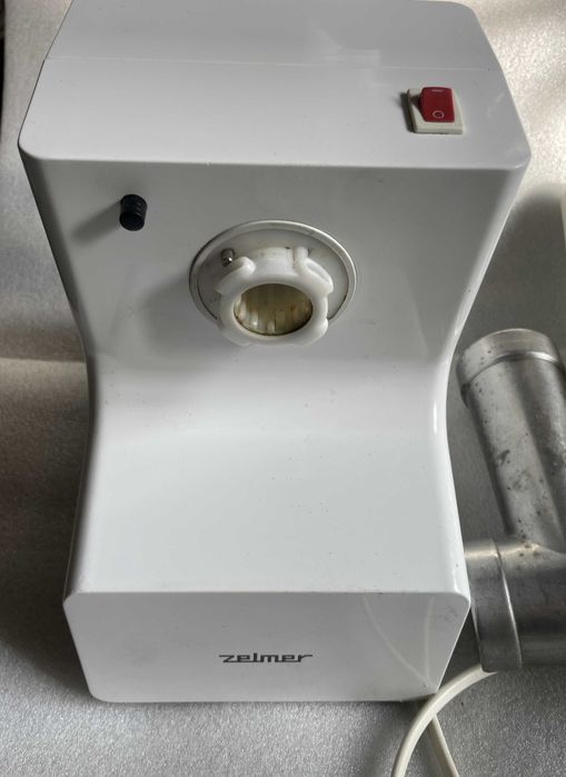 Мясорубка Zelmer  ZMM0805WUA 500Вт, Польща