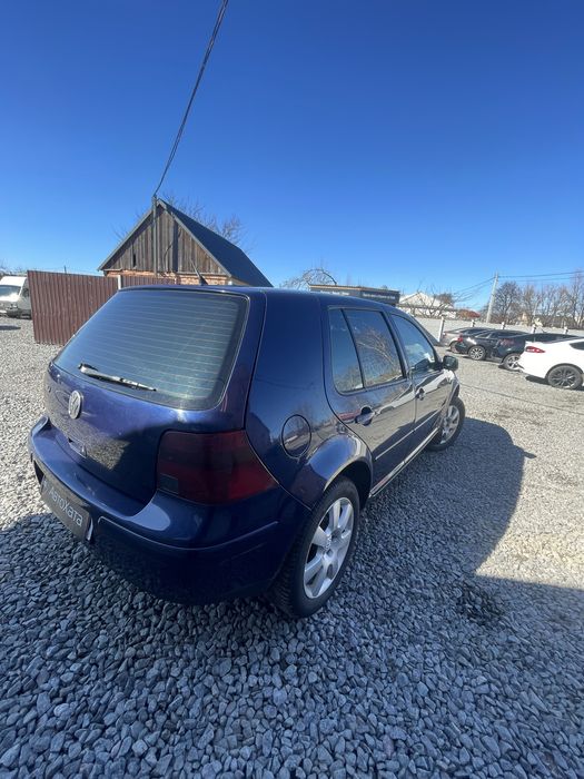 Volkswagen Golf 4