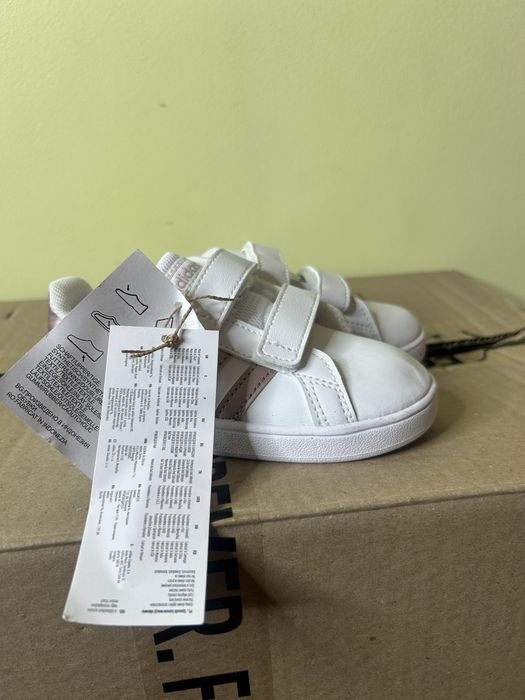 Кросівки Adidas Grand Court Made in Indonesia  Нові(оригінал) 25(14,5см) 1250грн