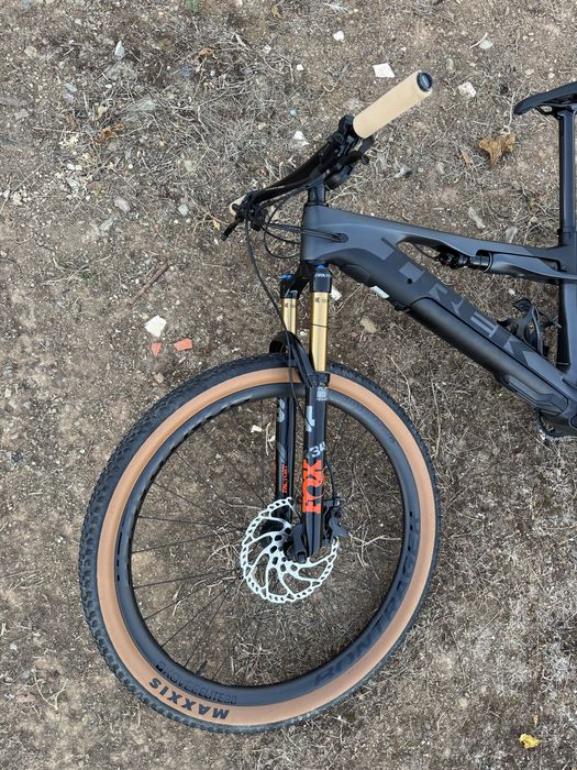 Trek e-caliber, Rodas Carbono