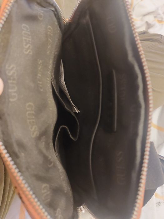 Listonoszka GUESS jak nowa