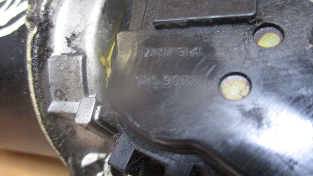 Motor limpa vidros frente RENAULT Megane III Grandtour (KZ0/1)