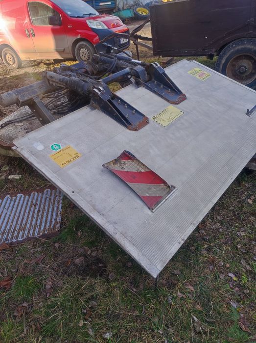 Sprzedam windę do samochodu dostawczego