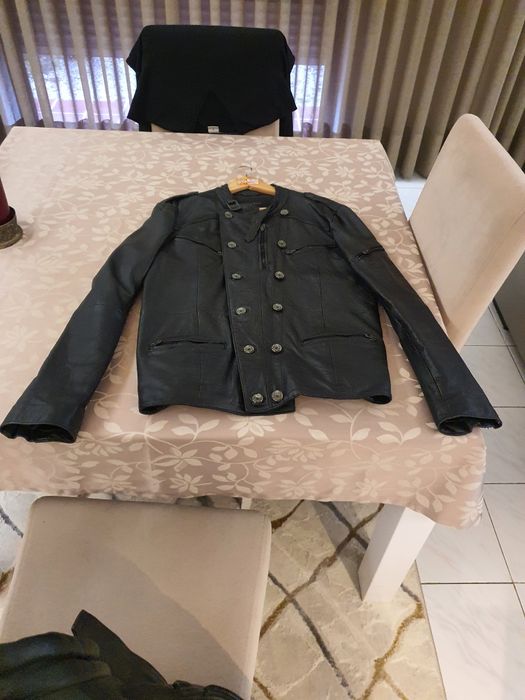 Blusões em Pele Verdadeira – Motard, Casual e Elegante