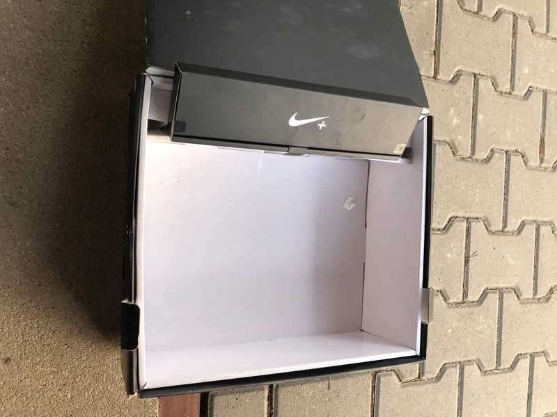 Nike Hyperdunk 2012 OG Box z Nike+