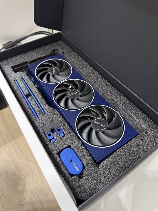 UNIKAT: Sparkle Intel Arc A770 TITAN OC | 16GB VRAM | AI / LLM / Rendering