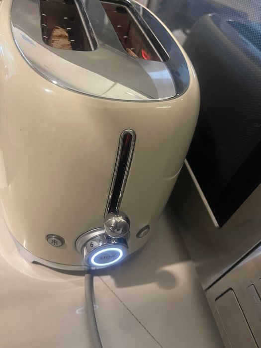 Torradeia SMEG duas entradas