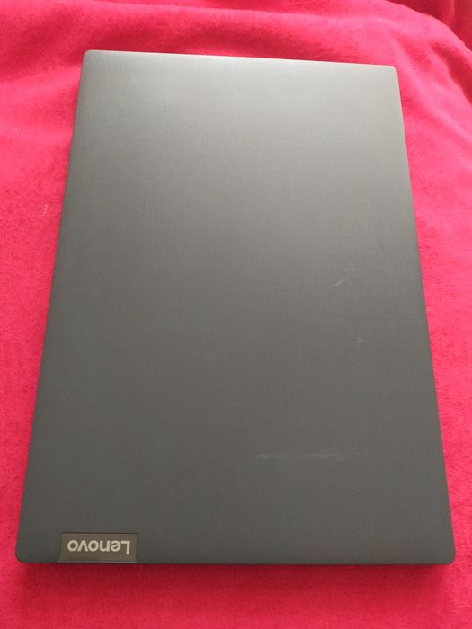 Lenovo V155  Ryzen 5-3500U 8гб