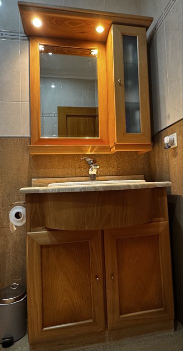 Móvel wc com espelho, lavatorio e torneira, pedra verdadeira