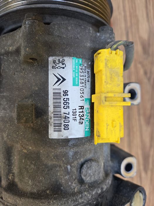 Sprężarka klimatyzacji Citroen C5 lift Peugeot 407 2.0 HDI kompresor pompa