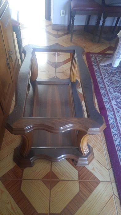 Mesa de centro de madeira