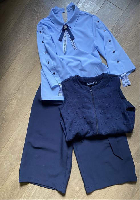 Костюм шкільний (блузка, брюки-кюлоти, кофта) для дівчики