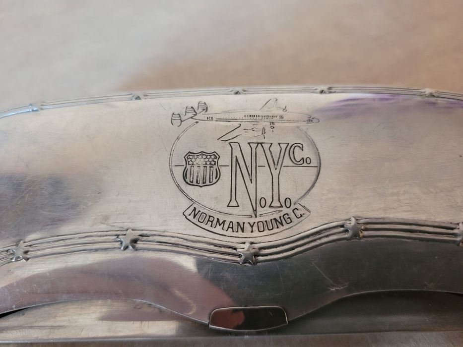 Metalowe etui na okulary Vintage