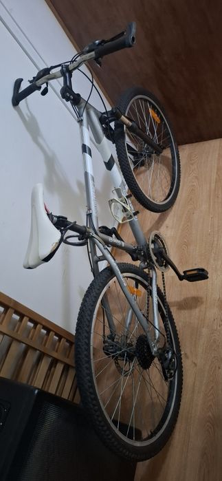 Bicicleta em bom estado.